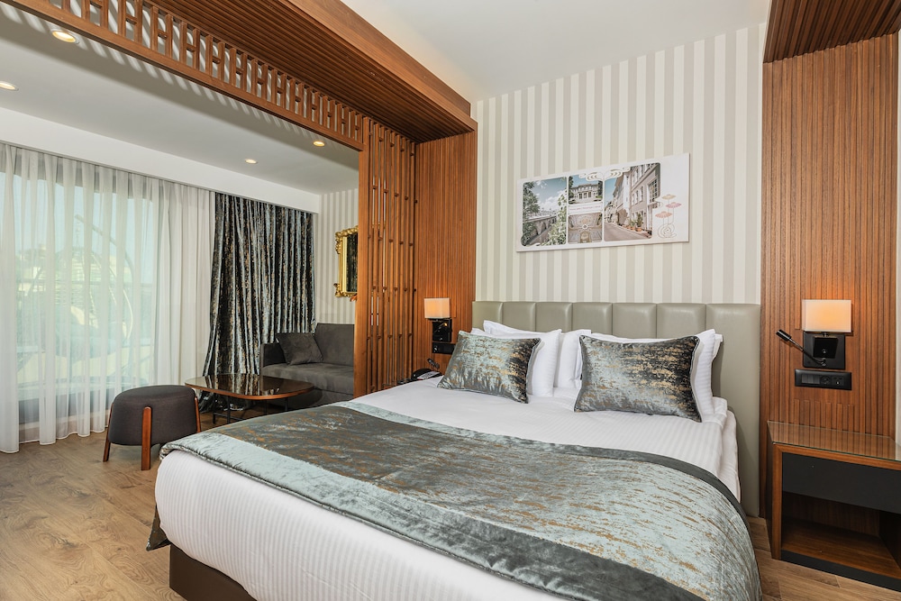 Mukarnas Pera Hotel 19