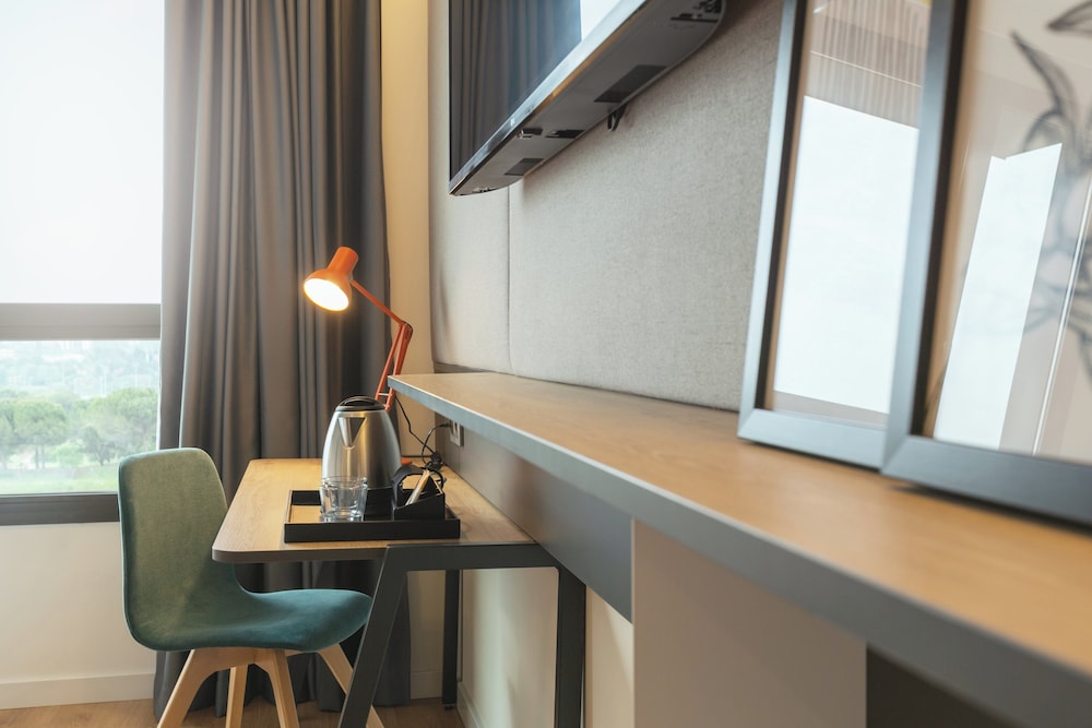 Holiday Inn Barcelona - Sant Cugat 18