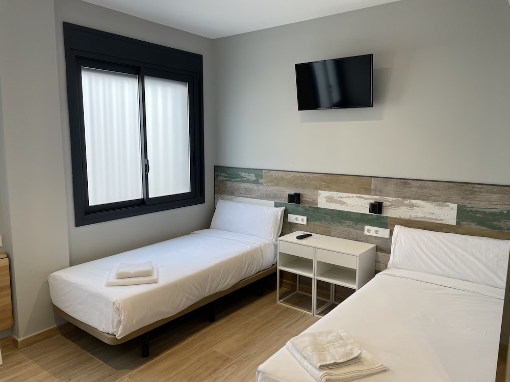 Hey Rooms 21