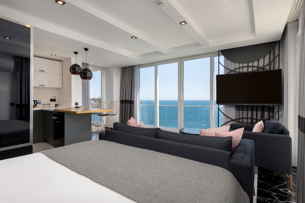 Afflon Hotels Sea Hill Concept 13