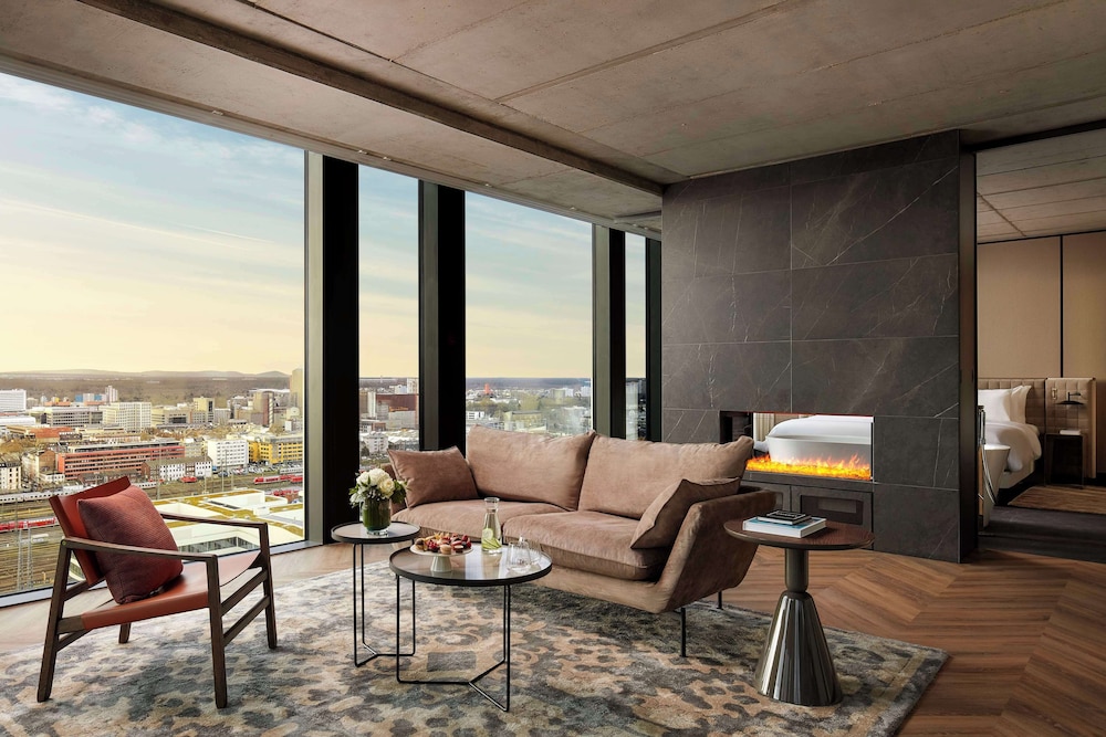 NH Collection Frankfurt Spin Tower 9