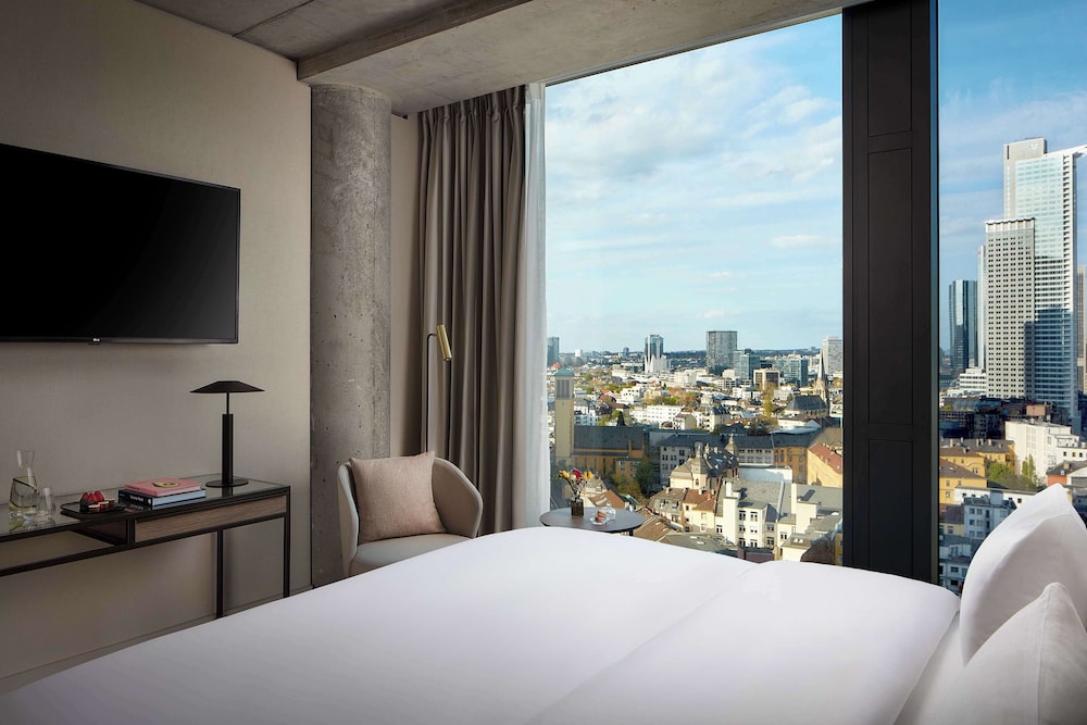 NH Collection Frankfurt Spin Tower 11