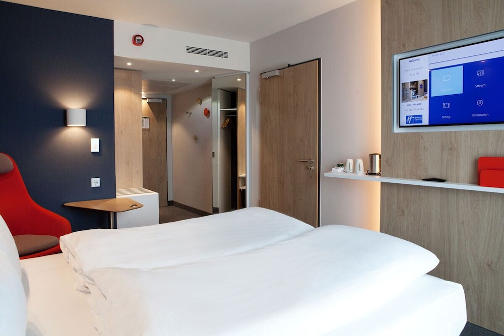 Holiday Inn Express Düsseldorf Airport 17
