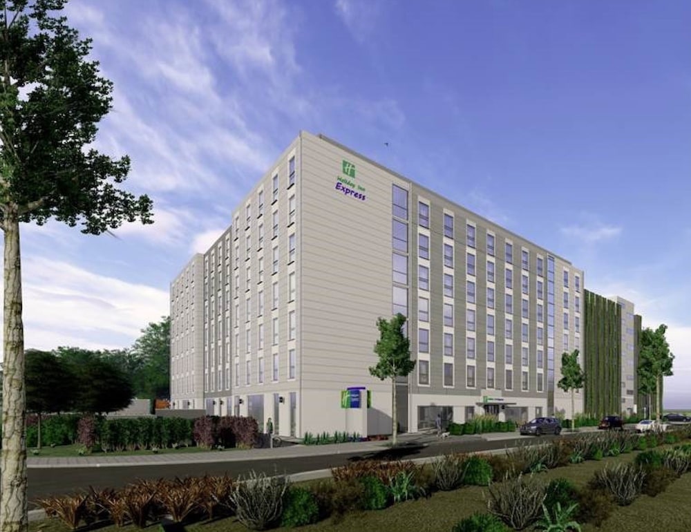 Holiday Inn Express Düsseldorf Airport 1