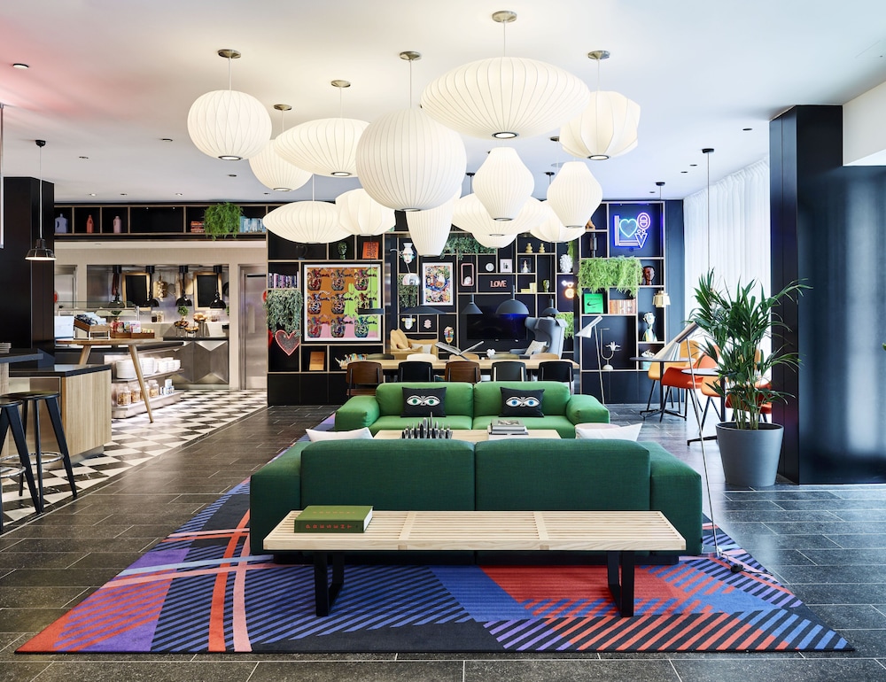 citizenM London Victoria Station 21