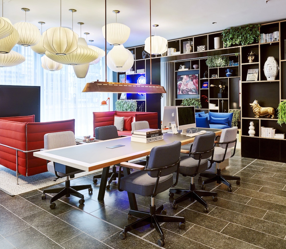 citizenM London Victoria Station 23
