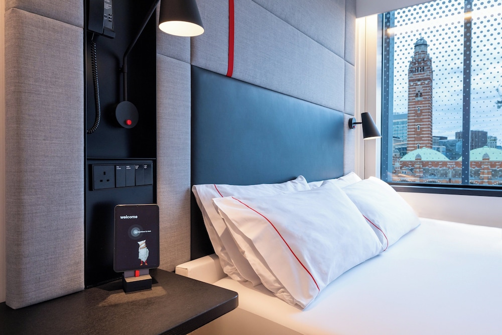 citizenM London Victoria Station 7