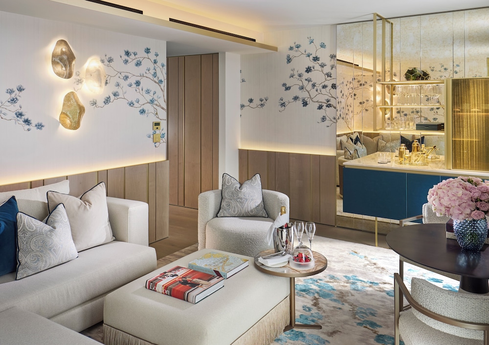 Mandarin Oriental Mayfair, London 6