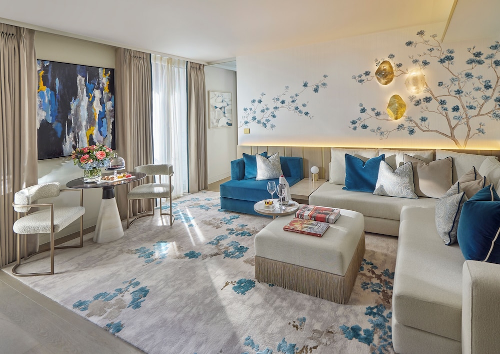 Mandarin Oriental Mayfair, London 11
