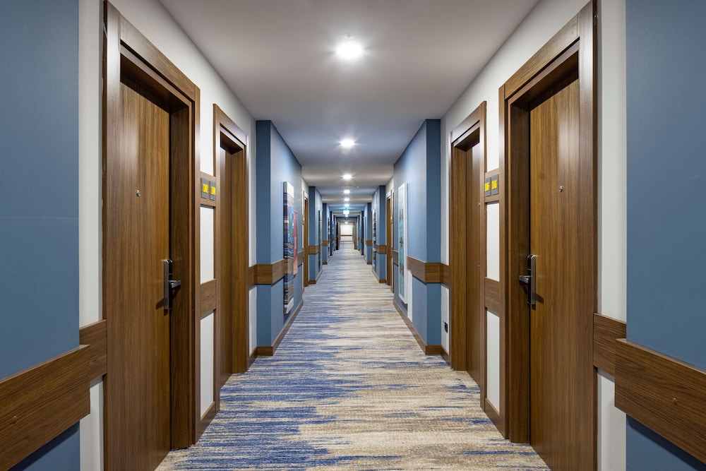 Hampton By Hilton Istanbul Arnavutkoy 11