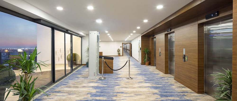 Hampton By Hilton Istanbul Arnavutkoy 12