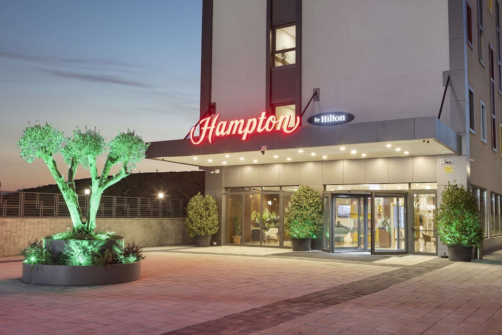 Hampton By Hilton Istanbul Arnavutkoy 1