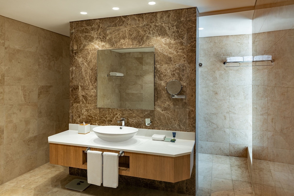 Four Points by Sheraton Production City, Dubai 20