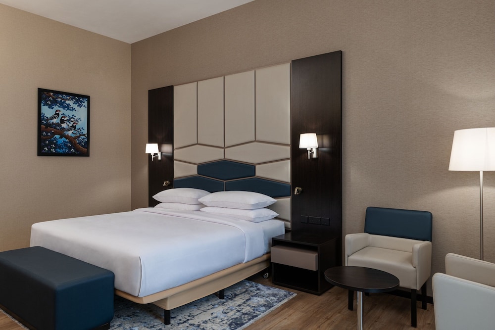 Four Points by Sheraton Production City, Dubai 22