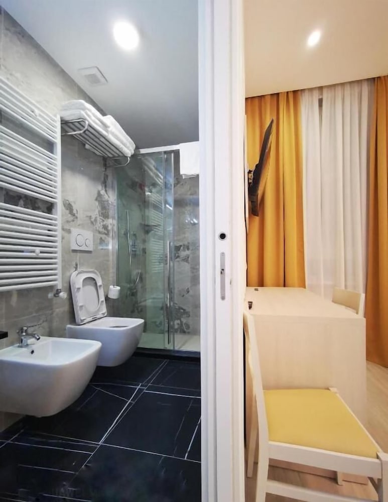 Hotel Metropoli 17