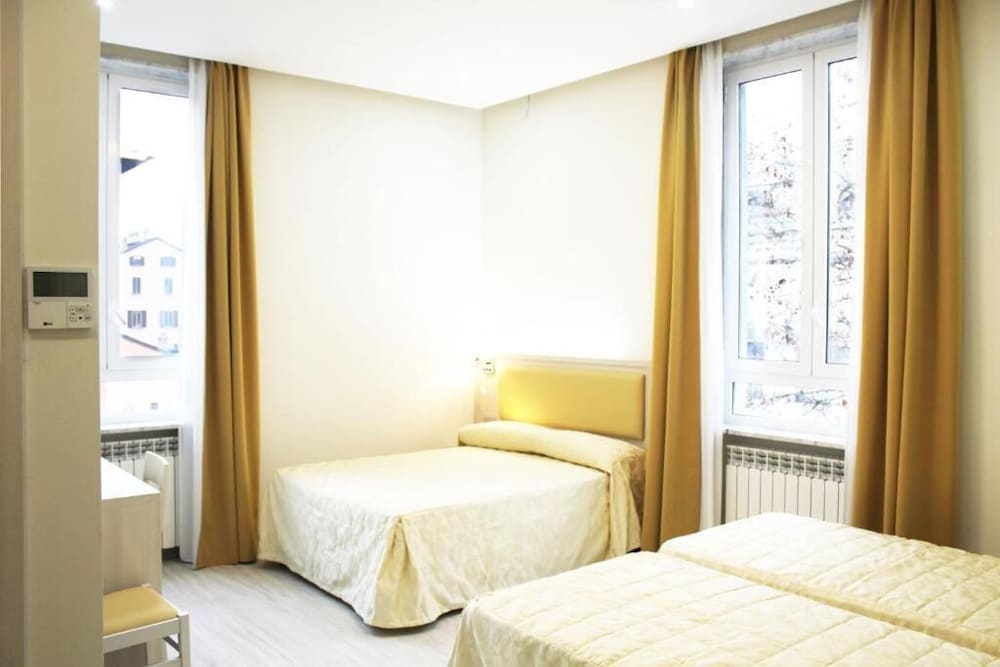 Hotel Metropoli 2