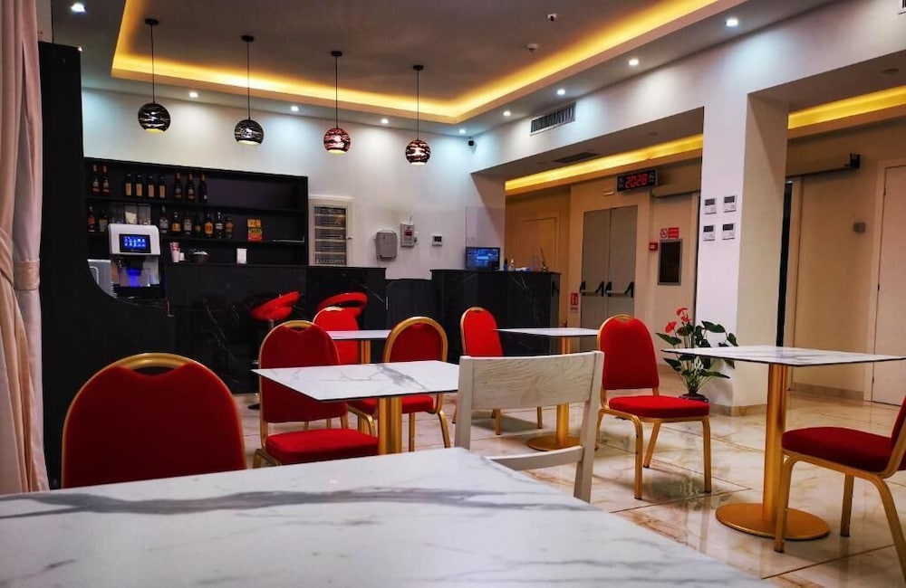 Hotel Metropoli 24