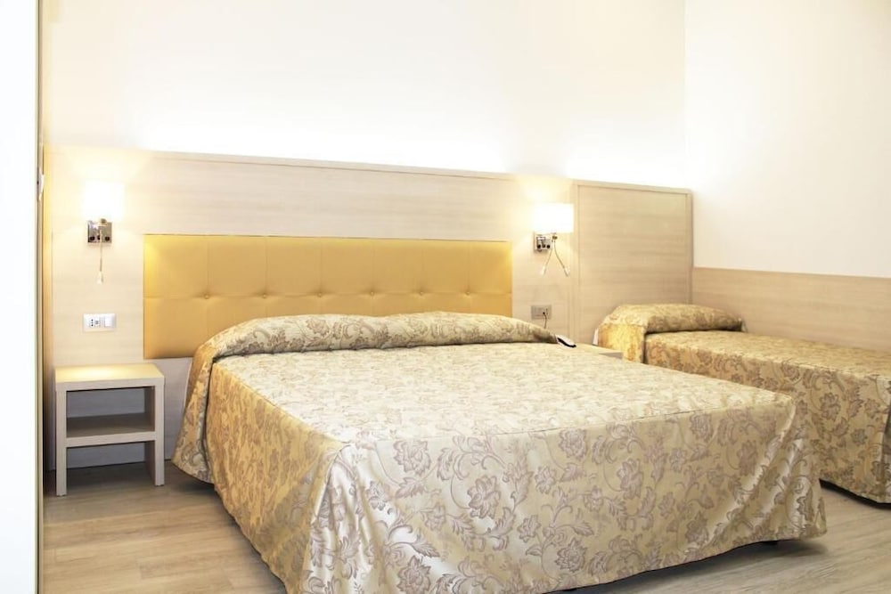 Hotel Metropoli 6