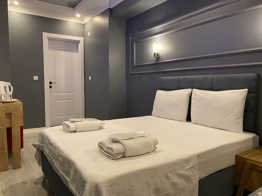 Inalens Airport Hotel 7