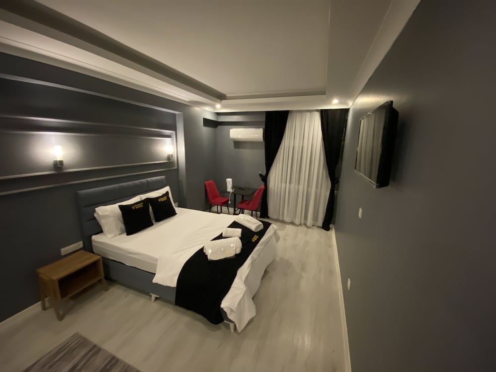 Inalens Airport Hotel 10