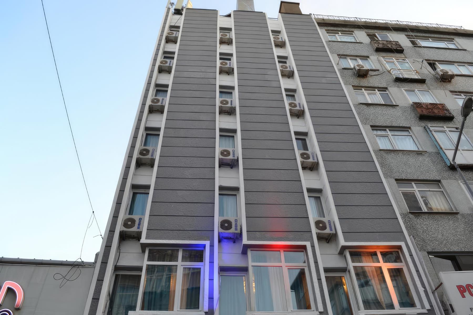 Bona Sera Hotel 1