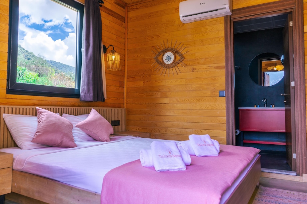 The Luxury Shelters 6