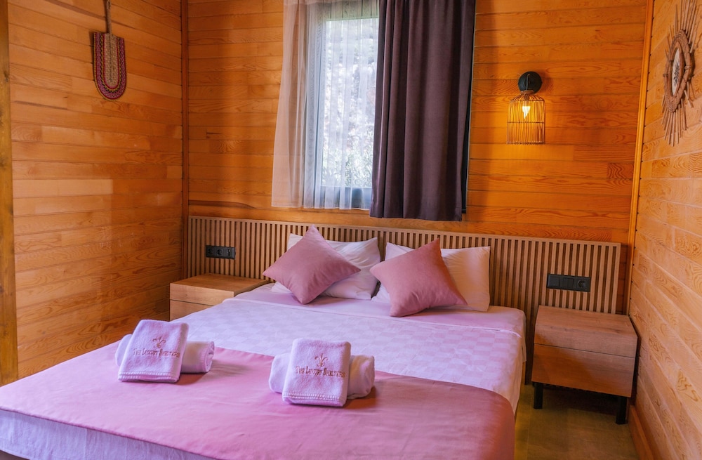 The Luxury Shelters 3