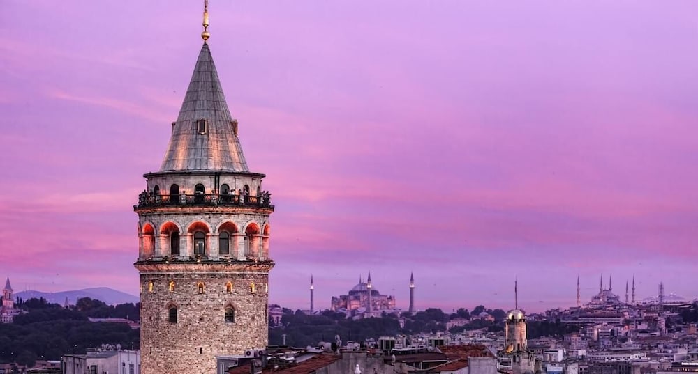 Four Sides Beyoglu 15