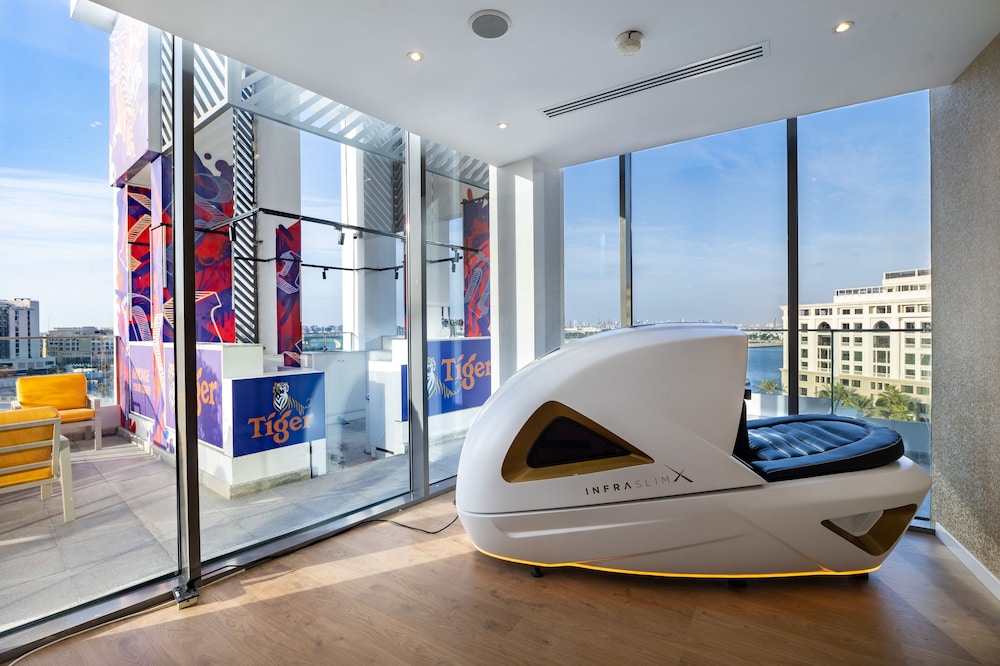 Ink Hotel 16