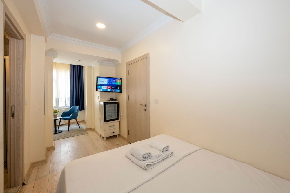 Hotel Grand Istanbul 13
