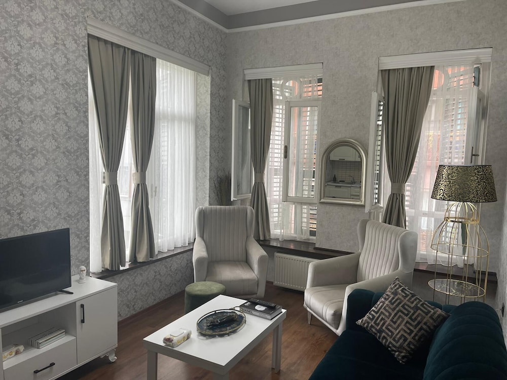 Moda Suites 14
