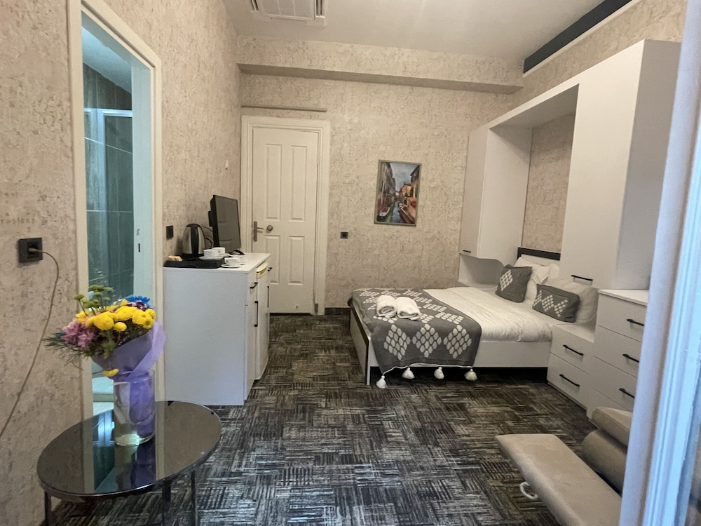Moda Suites 24