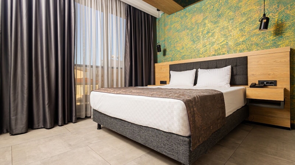 Peramis Hotel & Spa 11