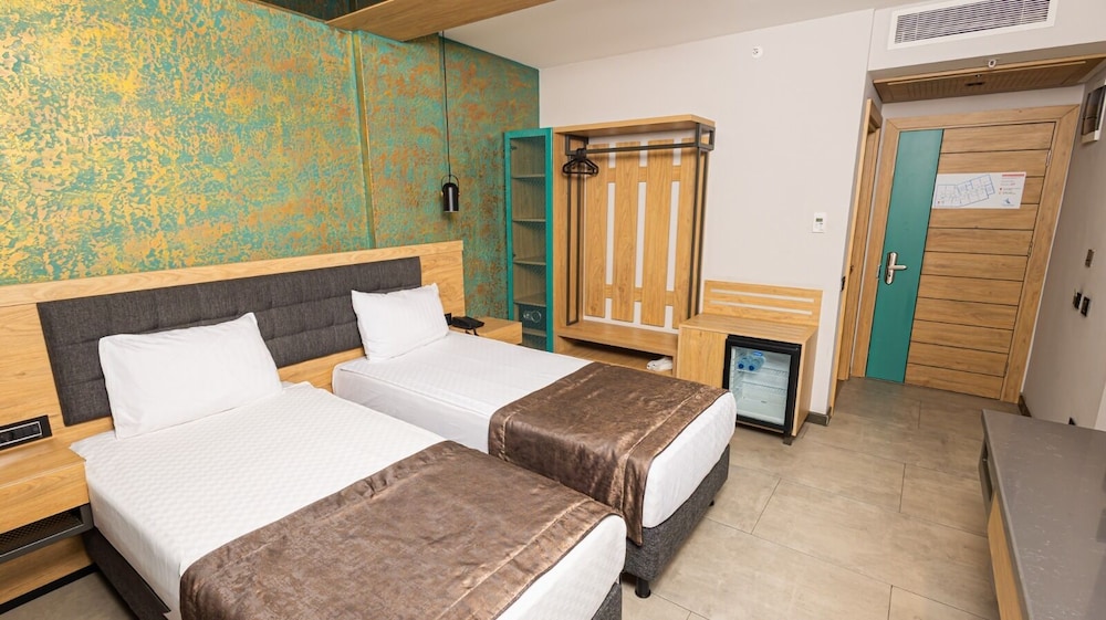 Peramis Hotel & Spa 8