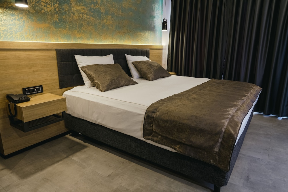 Peramis Hotel & Spa 5