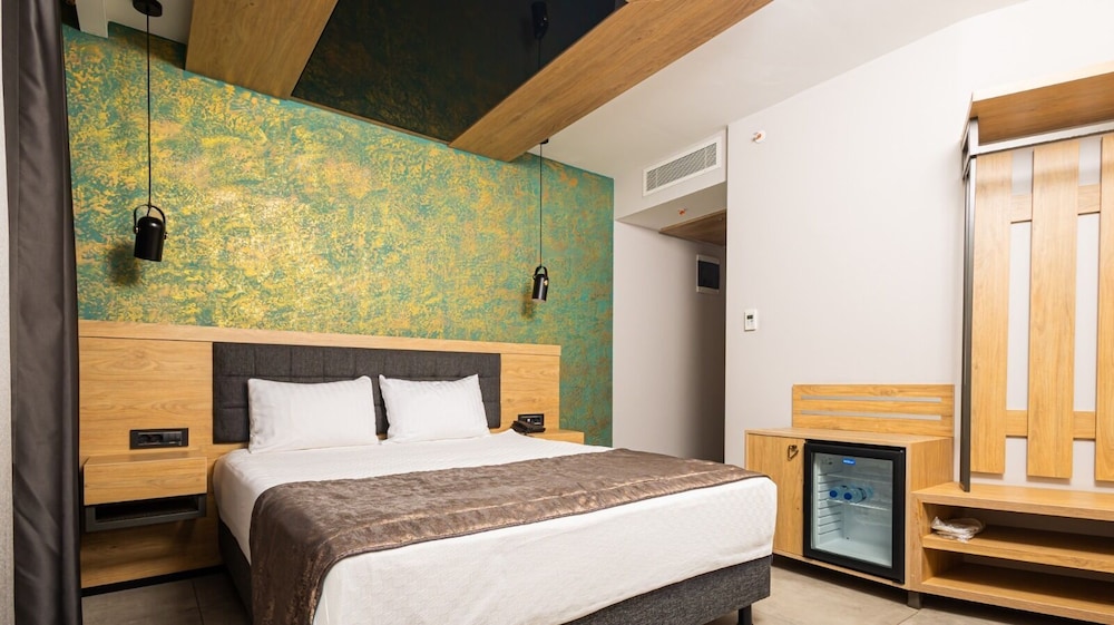 Peramis Hotel & Spa 12