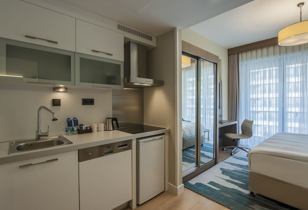 The Superior Living Batisehir 15