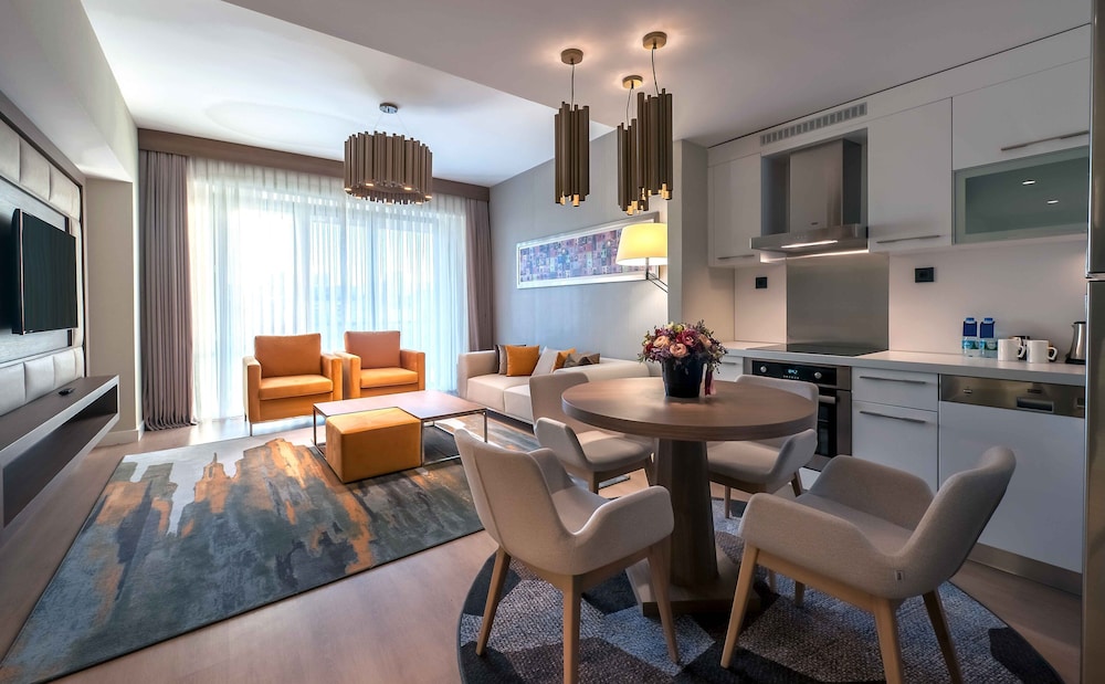 The Superior Living Batisehir 9