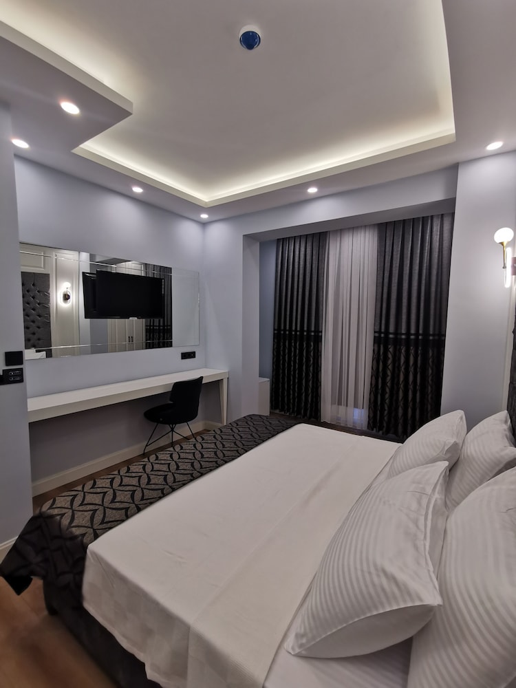 Luxx Garden Hotel 11