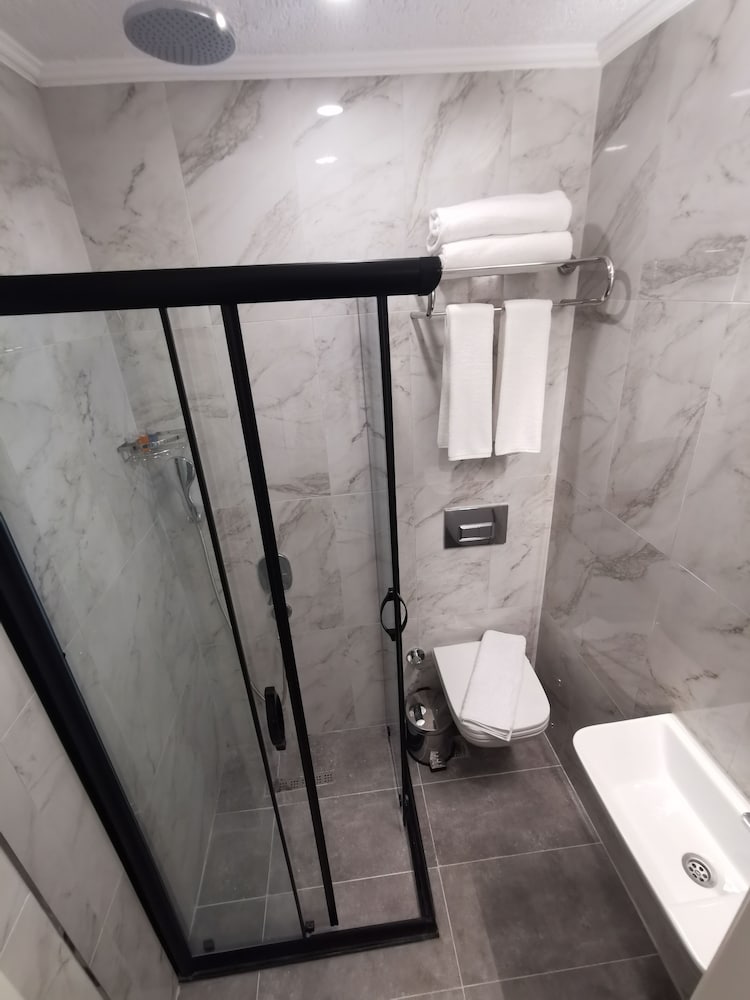 Luxx Garden Hotel 20
