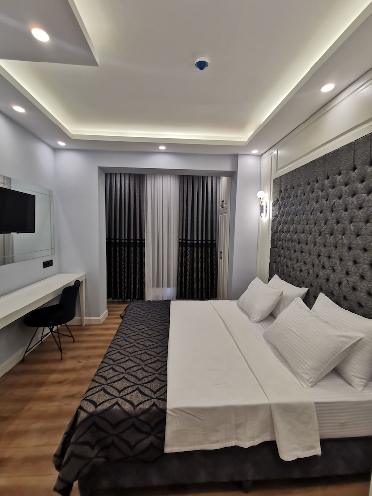 Luxx Garden Hotel 15