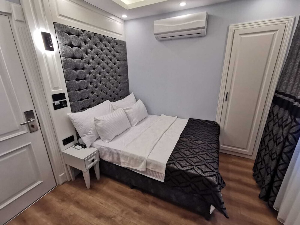 Luxx Garden Hotel 4
