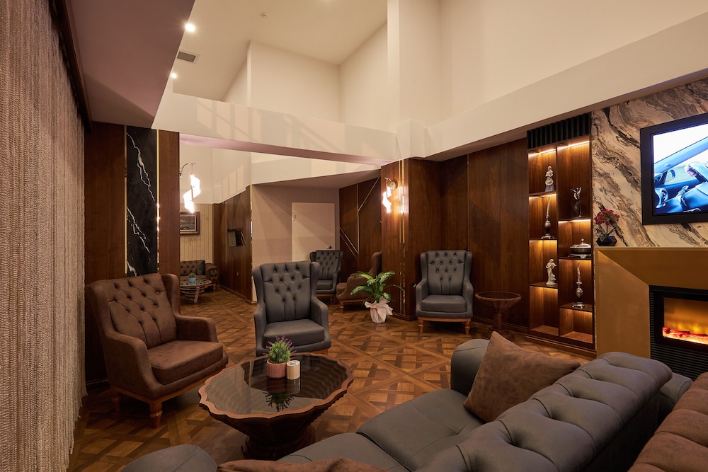 Operla Airport Hotels, Trademark Collection by Wyndham 7