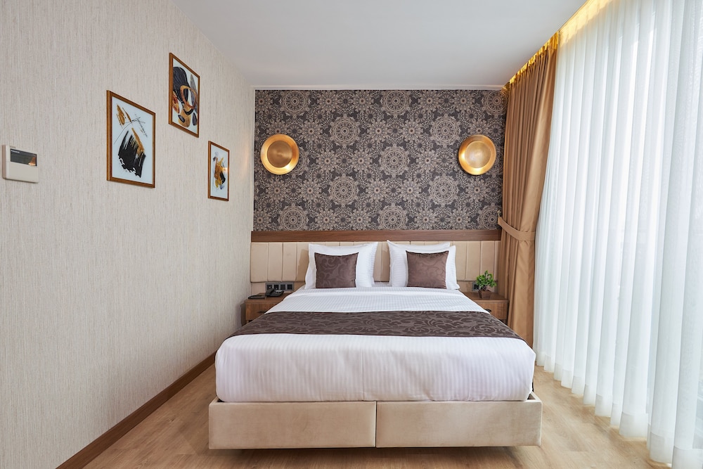 Operla Airport Hotels, Trademark Collection by Wyndham 22