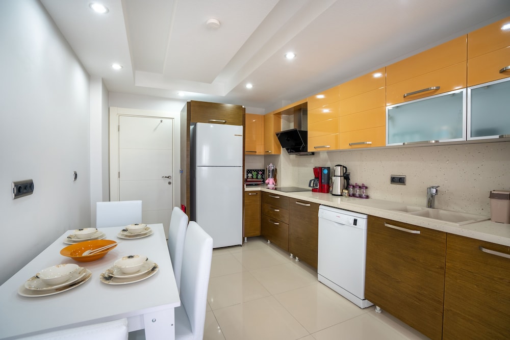 River Park Residence Lara 21