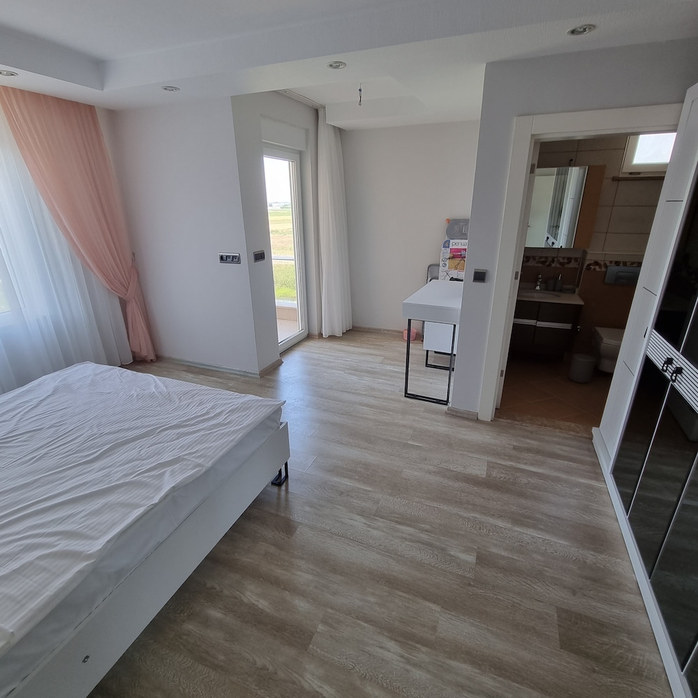 River Park Residence Lara 4
