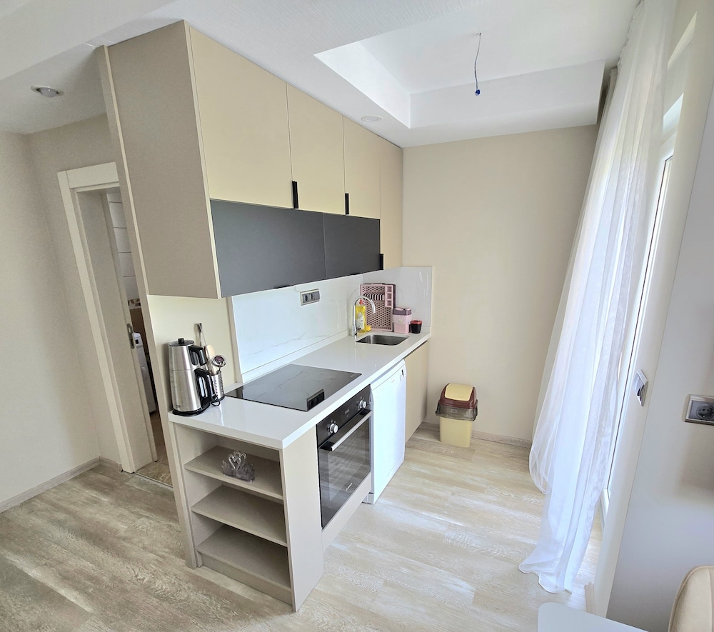 River Park Residence Lara 23