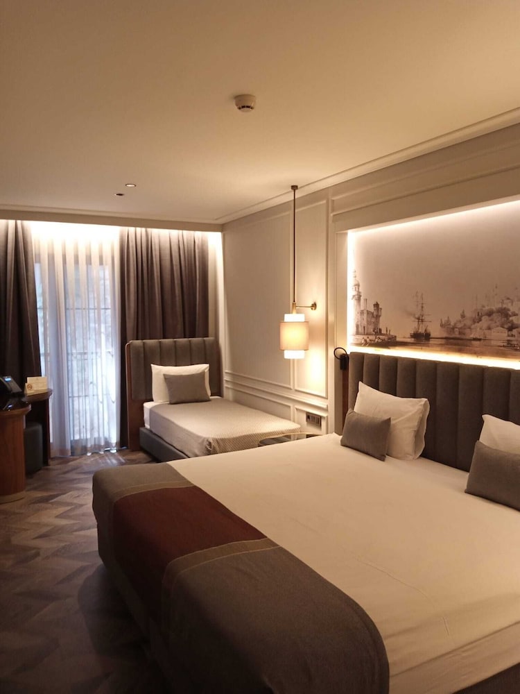 Livro Hotel 13