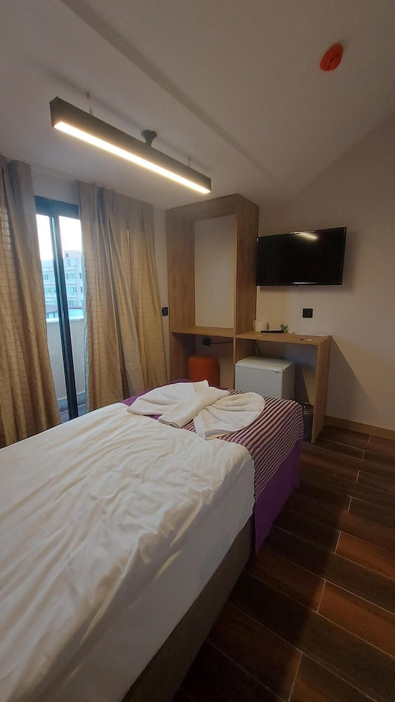 Lupo Libero Hotel 11