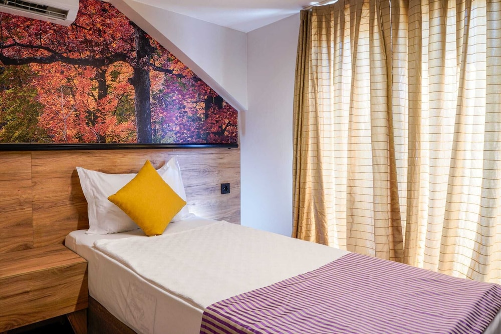 Lupo Libero Hotel 18
